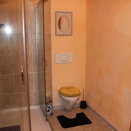Ferienwohnung Landhausliebe شقة
